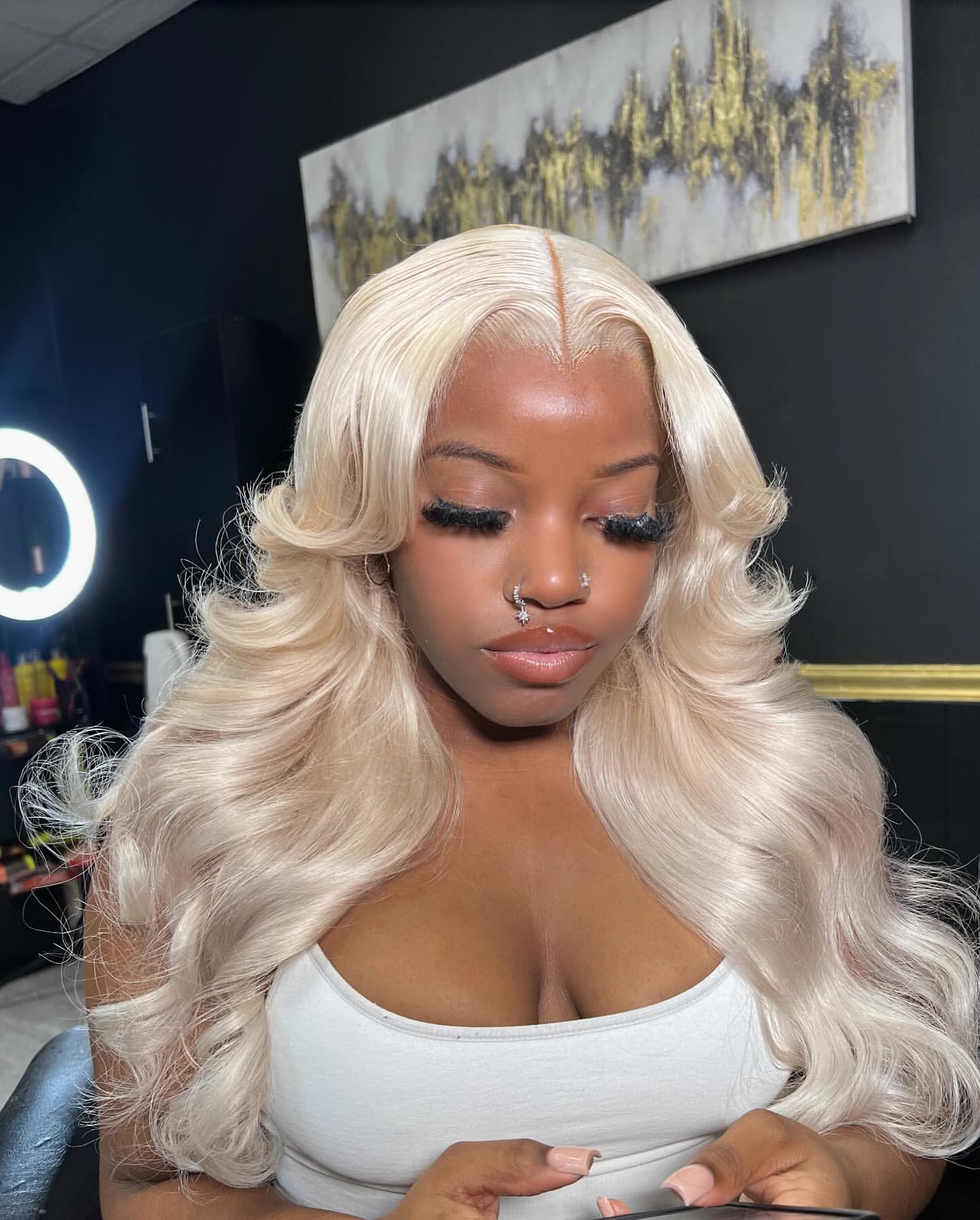 Blonde Wigs AZ | Beauty Birdie