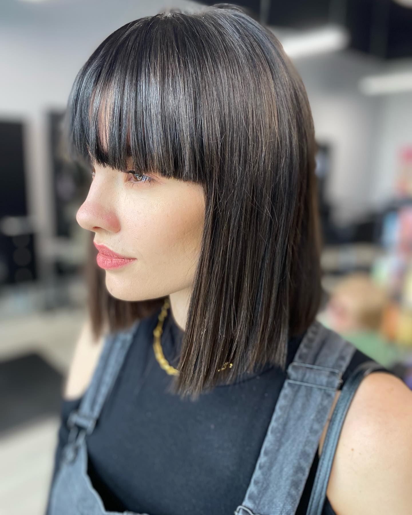 Blunt Bob with Bangs For Round Faces | Beauty Birdie