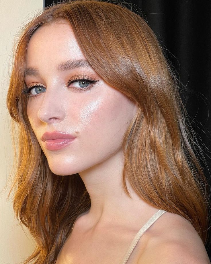 Bronze Highlighter | Beauty Birdie