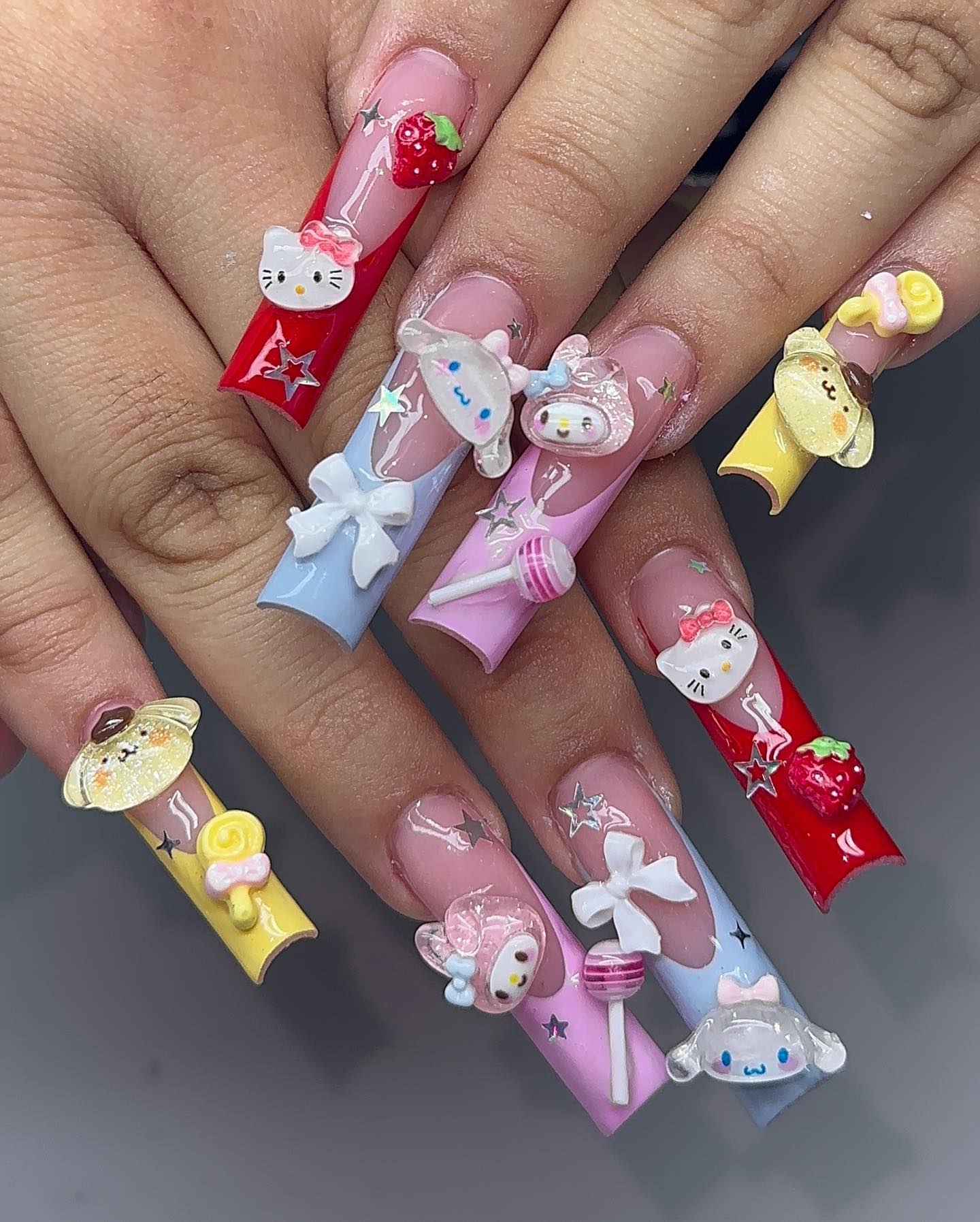 Full Hello Kitty Character Nails | Beauty Birdie