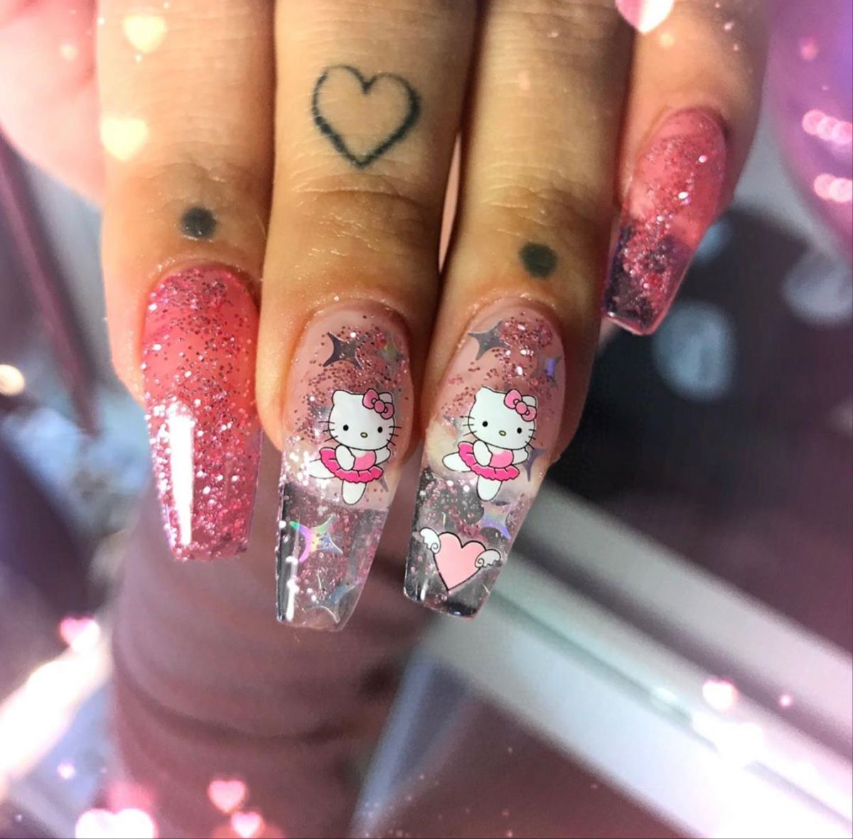 Glitter Hello Kitty Nails