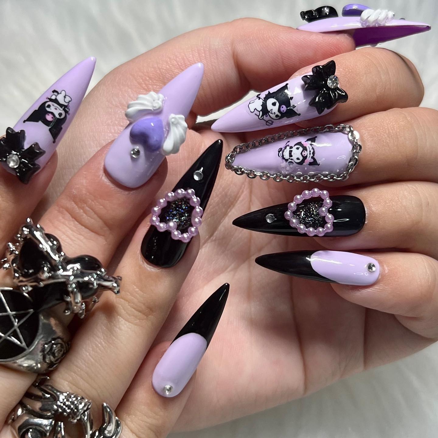 Gothic Hello Kitty Nails