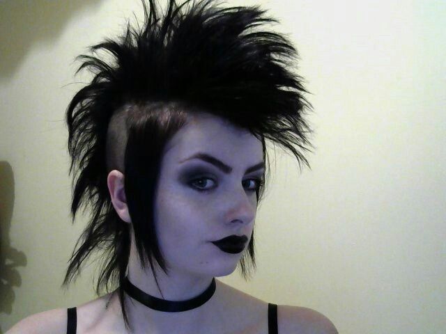 Gothic Mohawk | Beauty Birdie