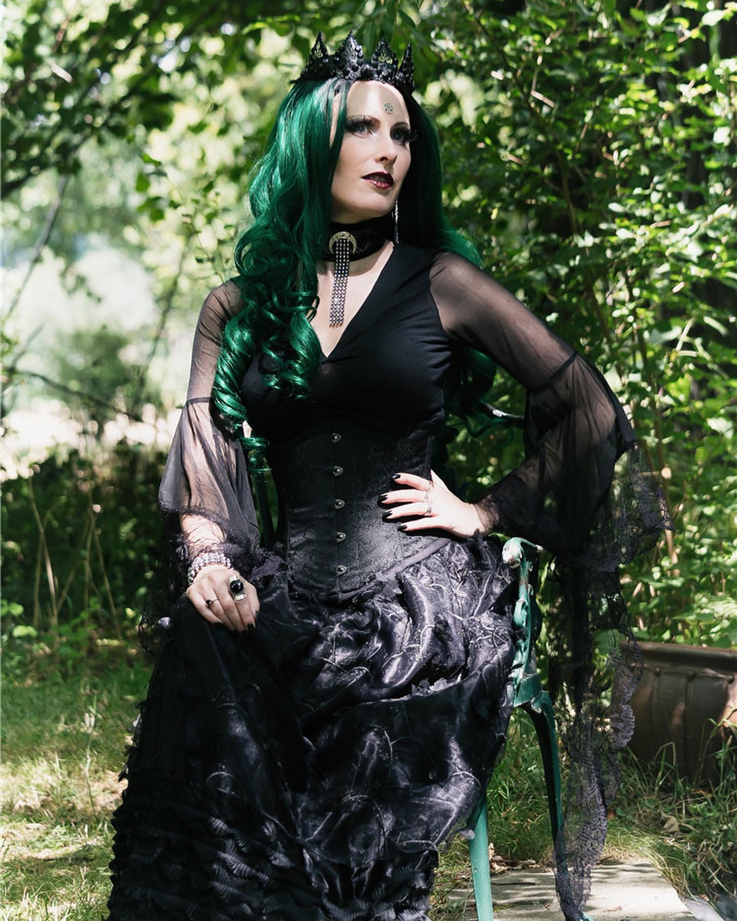 Gothic Victorian Dress | Beauty Birdie