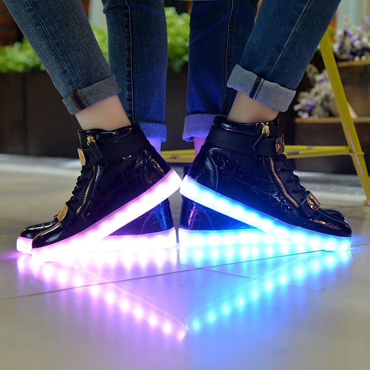 LED Sneakers | Beauty Birdie