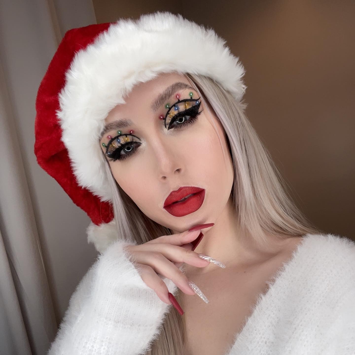 Santa Inspired Look | Beauty Birdie