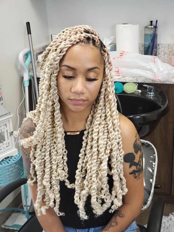 blonde passtion twists2 | Beauty Birdie